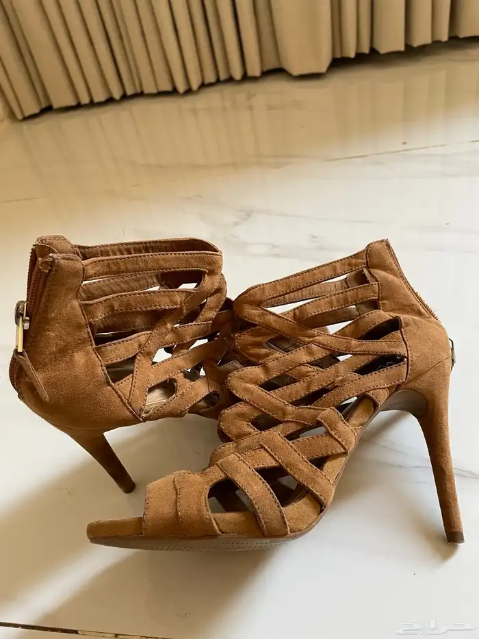 صندل من بيرشكا 0