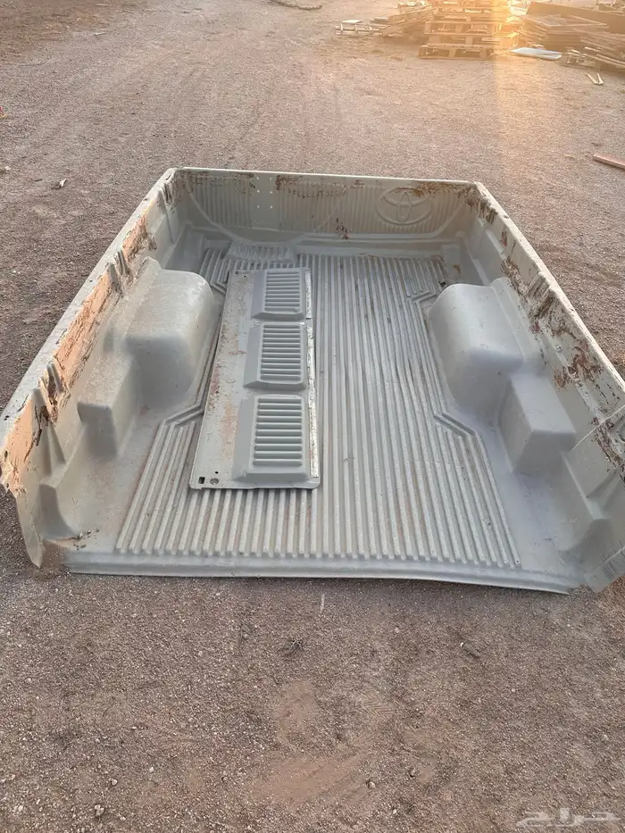 فايبر صندوق شاص تويوتا 0