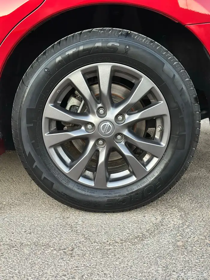 نيسان التيماء سعودي العداد 160 الف فقط 2018(قمه النظافه) 8