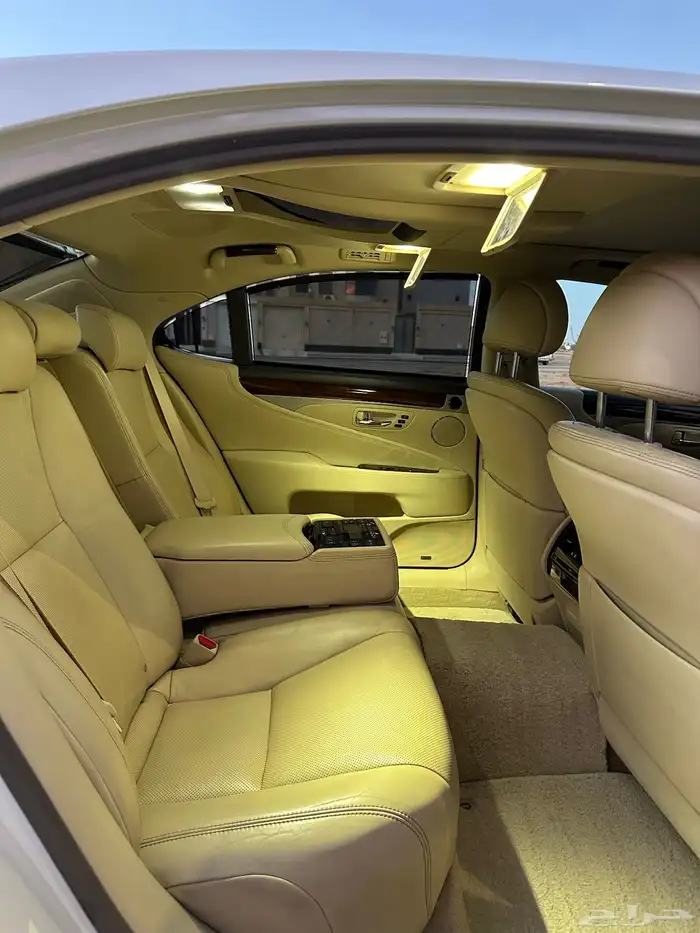 لكزس لارج سعوديه LS 38