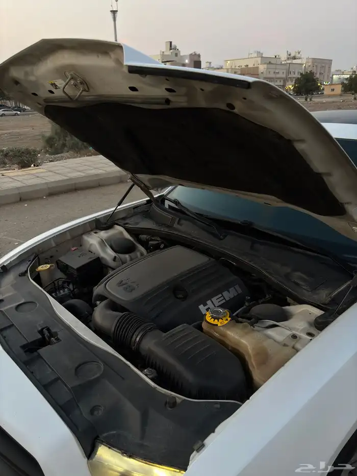 للبيع تشارجر 2014 فل هاوس V8 ابيض لؤلؤي مالك اول 39