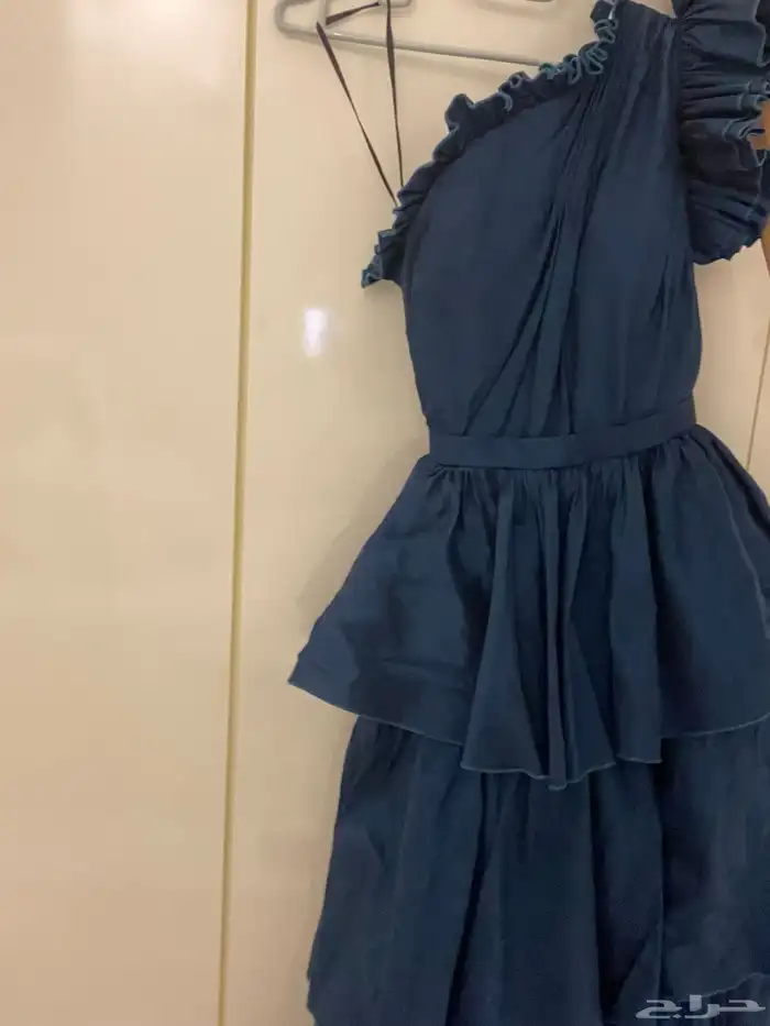 فستان مستعمل 0