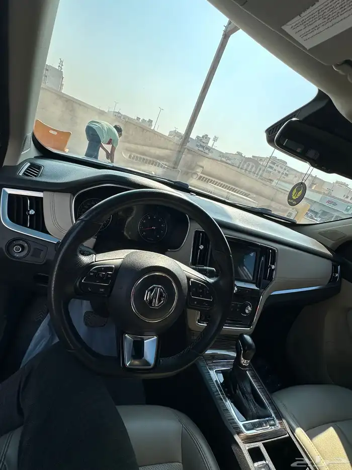 MG RX 5 Full option 4