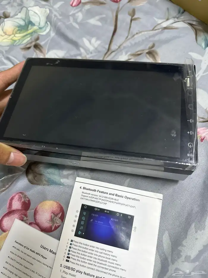 2شاشه سياره مع كيمرتها للبيع 4