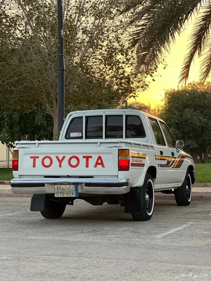 هايلوكس 94 مع لوحة مميزة 5