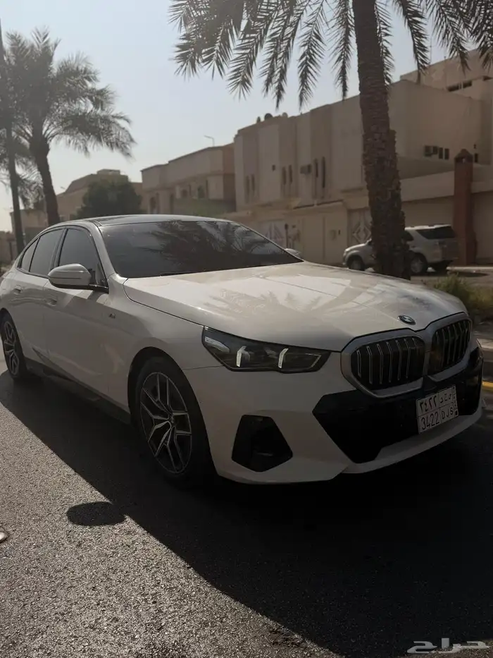 BMW 520i M sport 2024 وارد كوريا 0