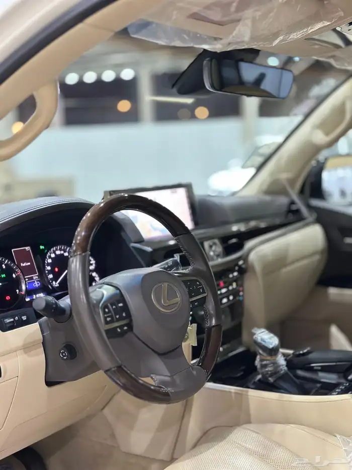 لكزس 2016 فل كامل سعودي (مخزن) 2
