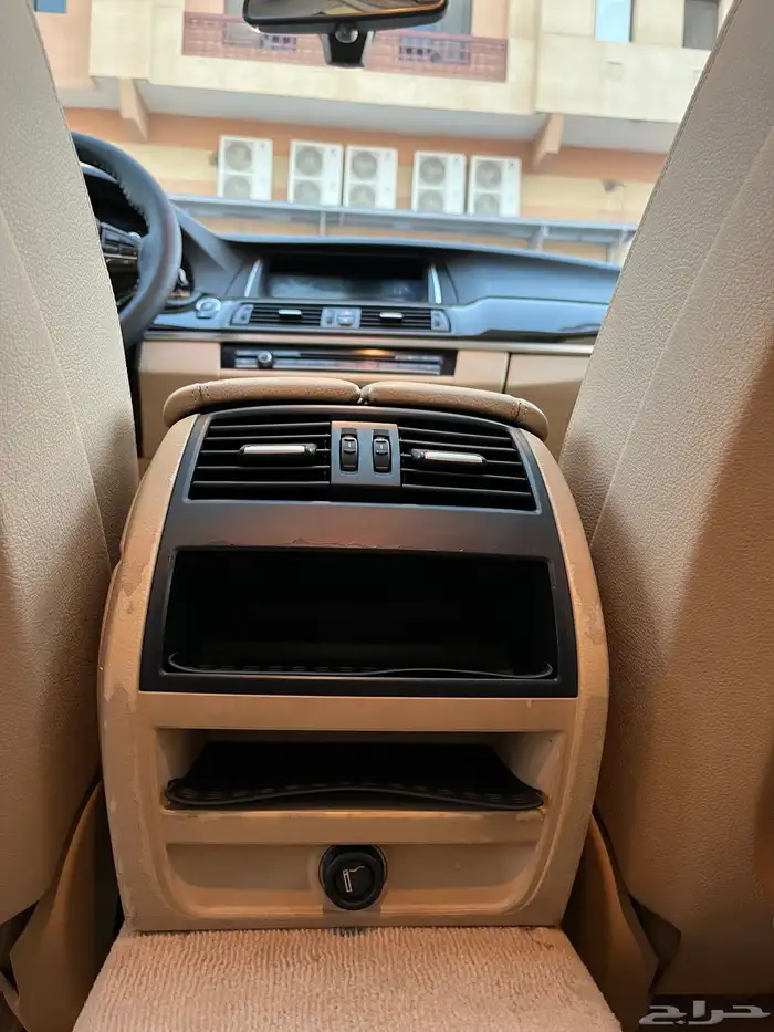 بي ام دبليو 528i 28