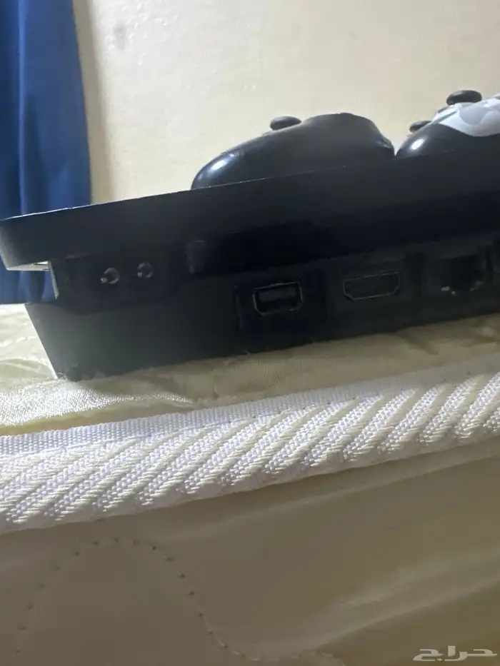 سوني 4 لي البيع 1