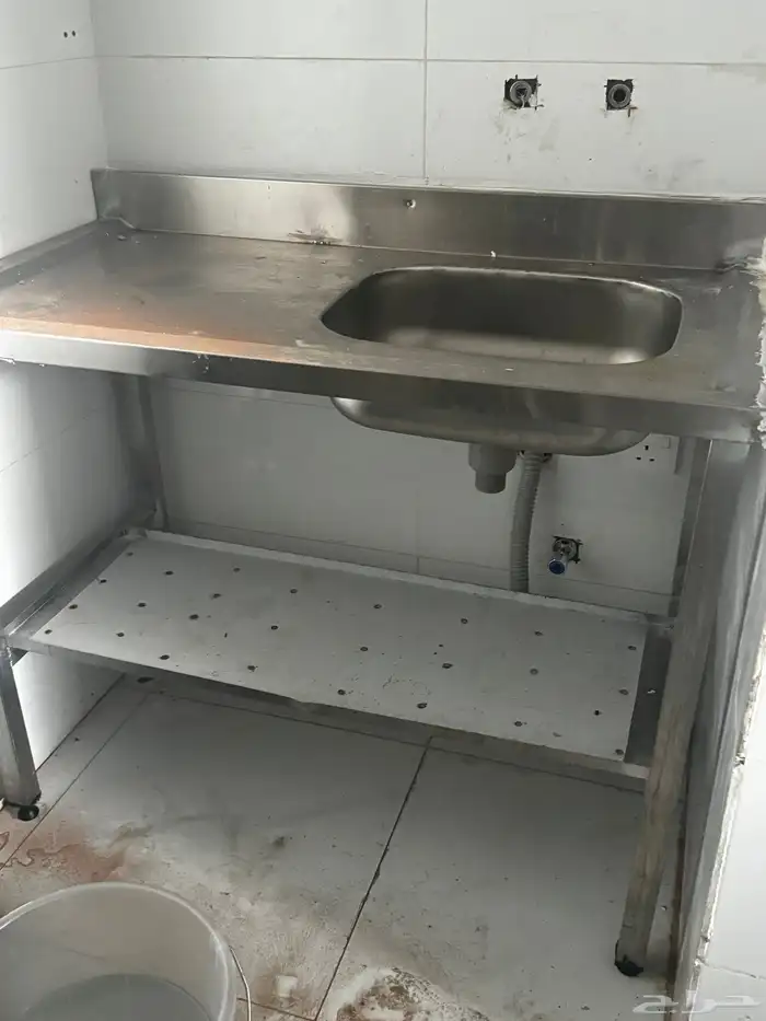 للبيع اغراض بوفيه بالكامل 3