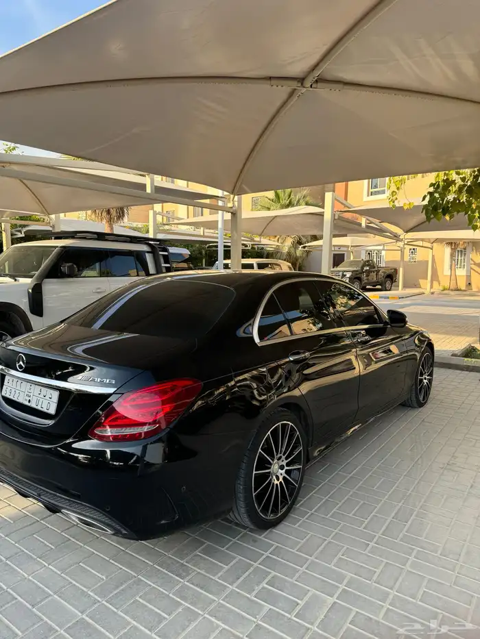 للبيع مرسيدس c200 فل كامل 2015 5