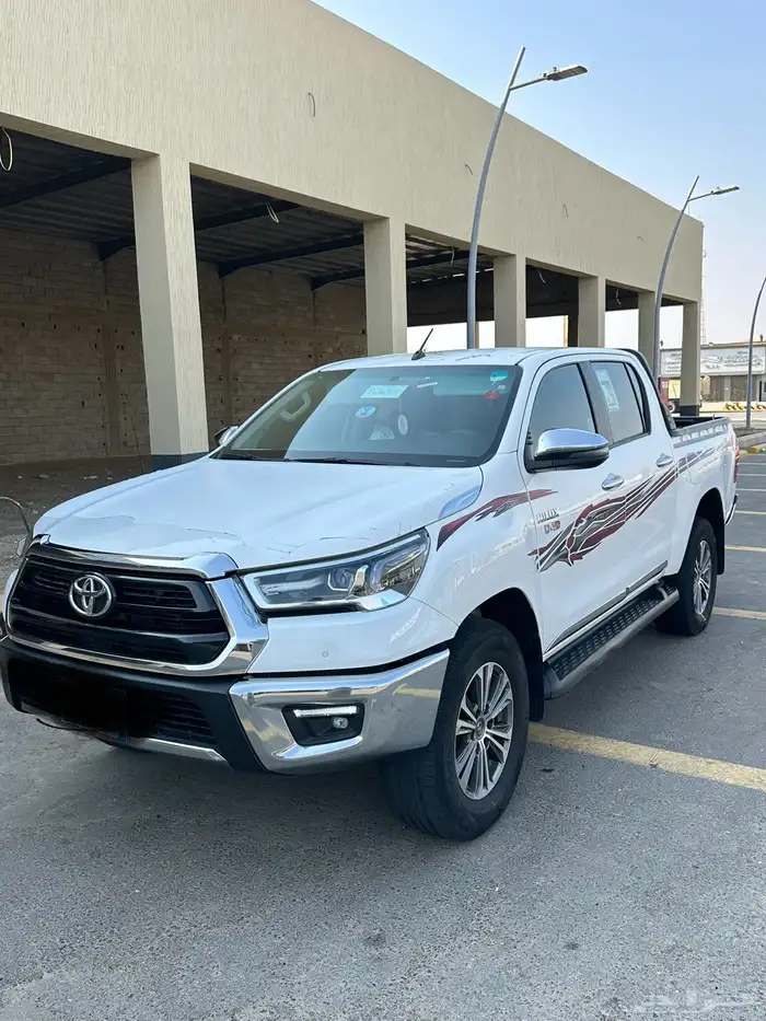 هايلوكس 2023 دبل ديزل 1