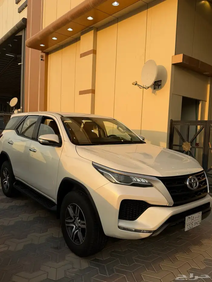 تويوتا فورتشنر2021 عداد قليل جدا 1