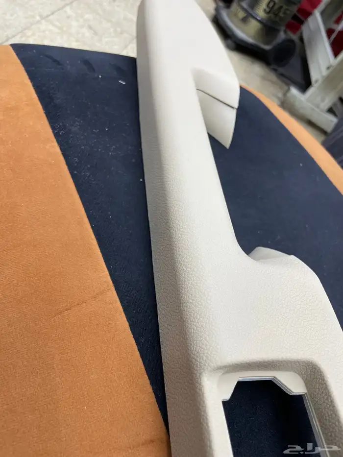 مقابض ابواب جمس يوكن جديد مقوا من حديد 3