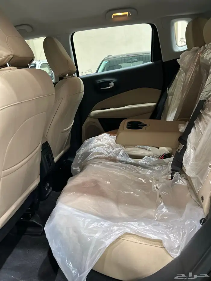 جيب كومباس 12