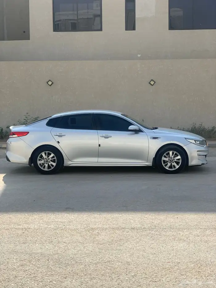 كيا اوبتيما 2.4 استاندر 3