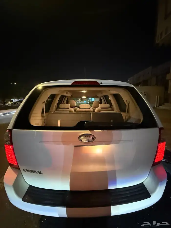 كيا كرنفال 7 راكب مجدد مفحوص 2015 للبيع 10