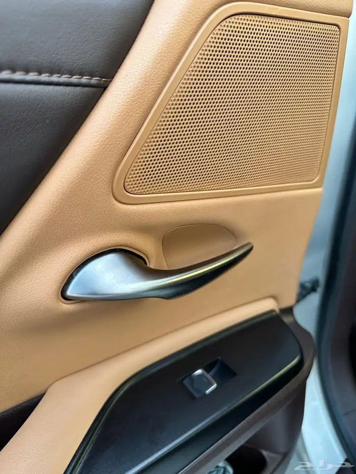 لكزس هايبرد ES300h موديل 2021 وكالة سعودي 51