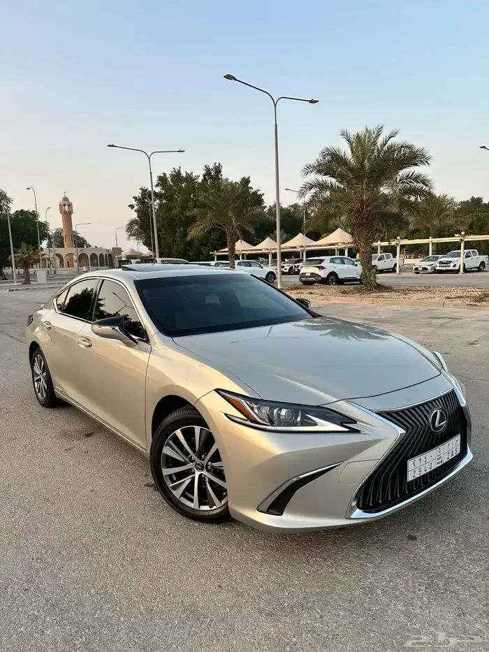 لكزس هايبرد ES300h موديل 2021 وكالة سعودي 55