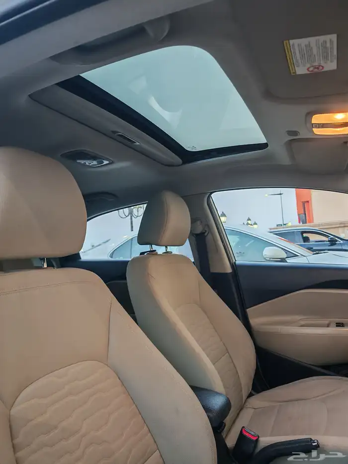 كيا ريو هاتشباك مخززن فل كامل 44