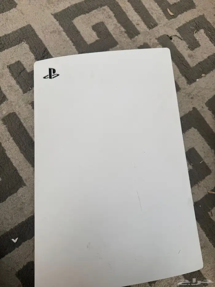 سوني 5 للبيع مستخدم لا يشكو من اي مشكلة داخلية بالسوني 1