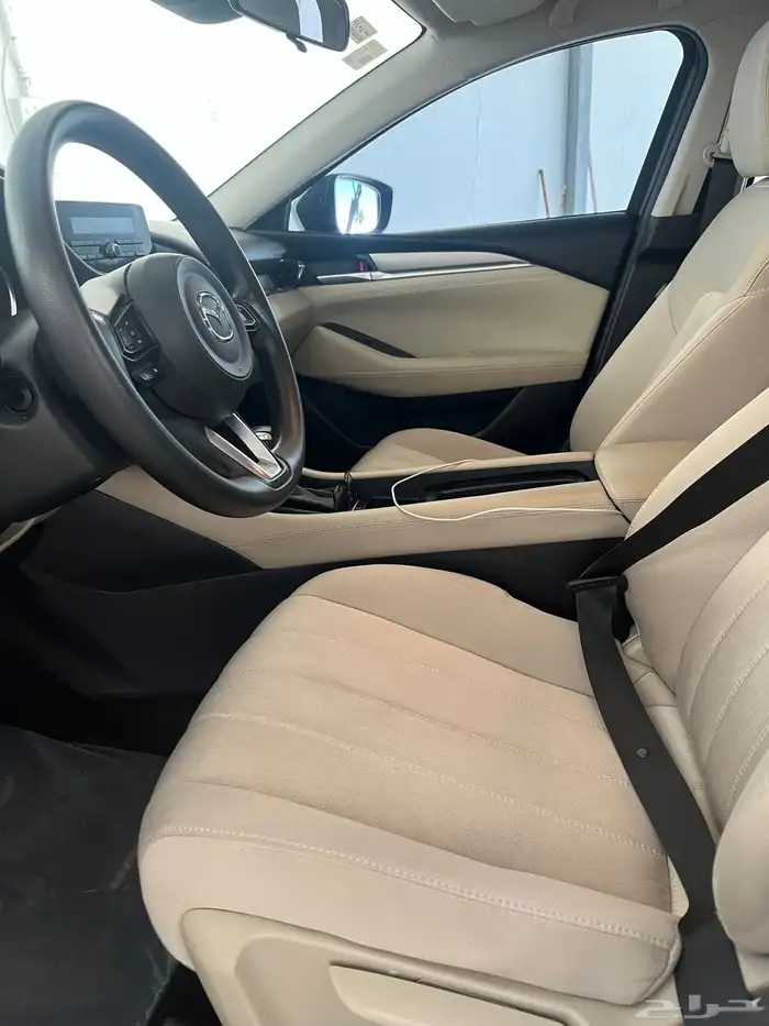 مازدا6 الممشي148اللون ابيض الداخليه بيج نظيف جدا 1