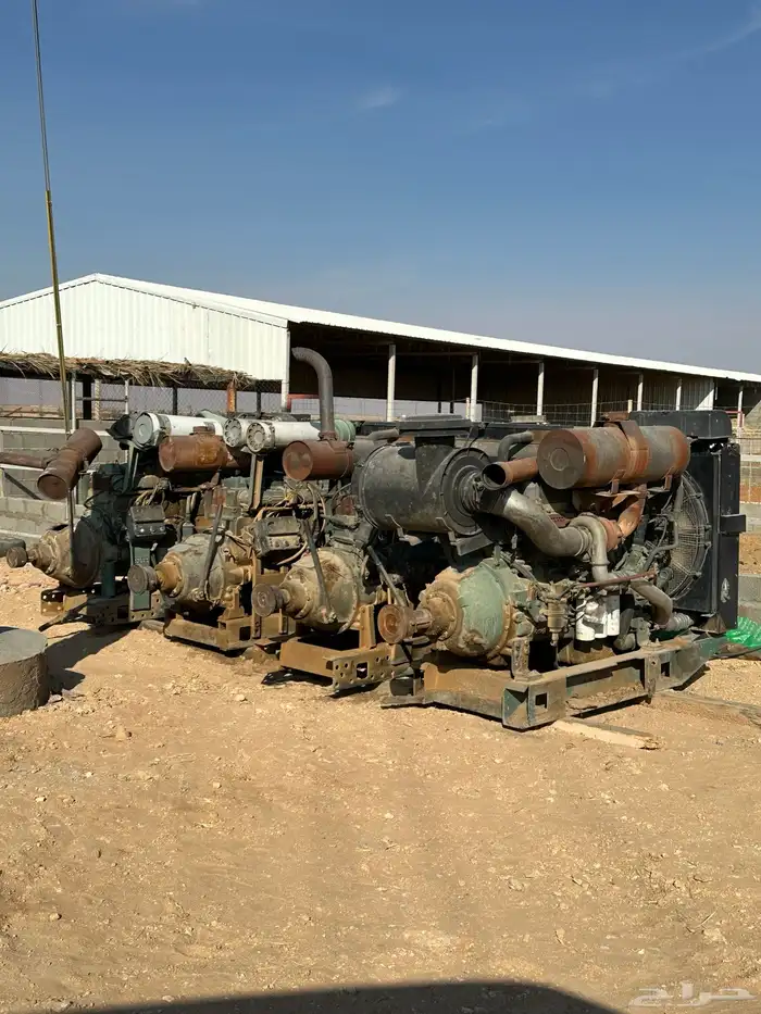 للبيع مكائن ديزل فولفو بحاله جيده عدد 4 2