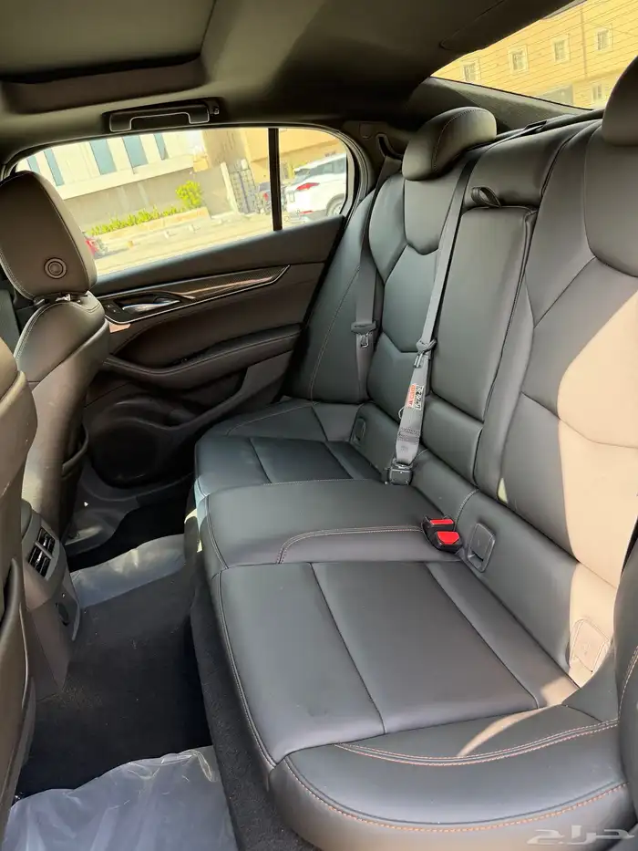كاديلاك CT5 2022 SPORT صيانات منتظمة ضمان ساري كدلك 35
