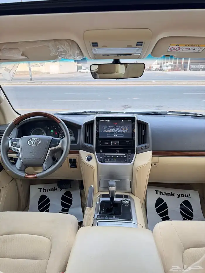 للبيع لاندكروزر GXR 2016 - بحالة الوكاله - سعودي 9