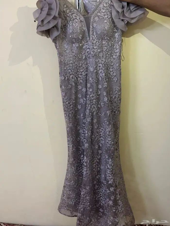 فستان للبيع للتواصل 2