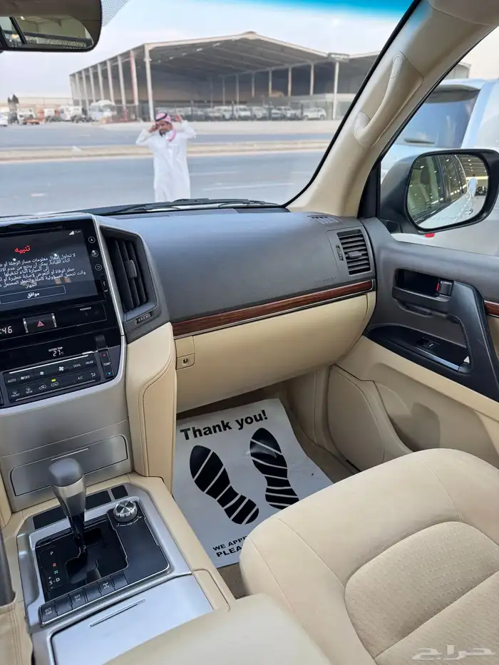 للبيع لاندكروزر GXR 2016 - بحالة الوكاله - سعودي 8