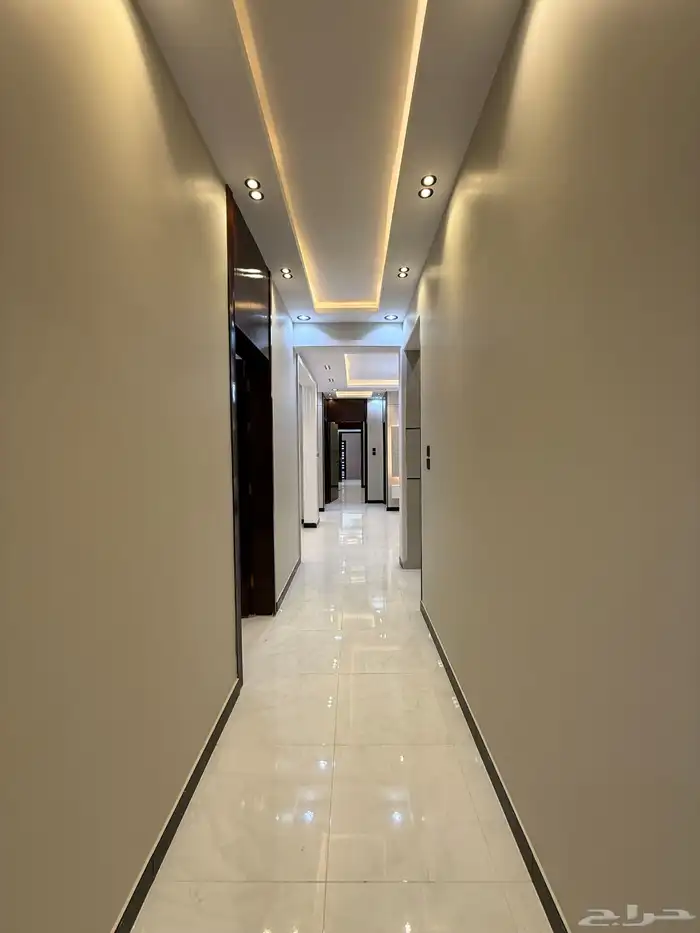 شقه ارضيه 6 غرف بمداخل مستقله قرب ممشي الراقي-بسعر550الف 18