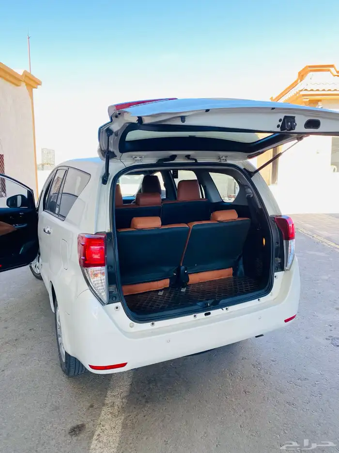 تويوتا انوفا 2020 12