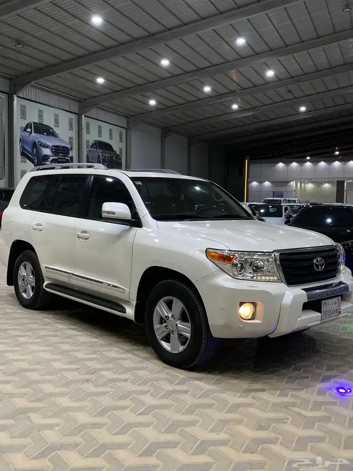 تويوتا جكسار GXR 2012 بودي وكاله 1