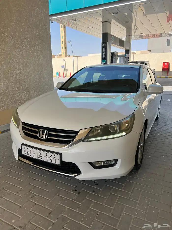 هوندا أكورد نص فل موديل 2014 2