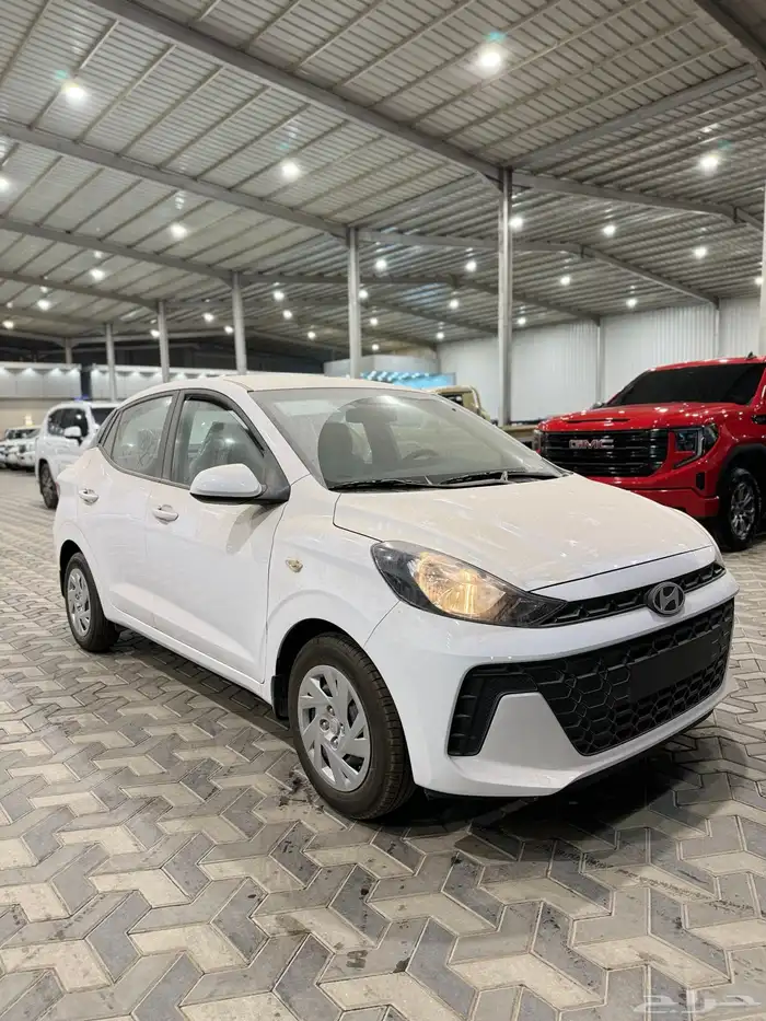 هونداي i10 اصفار 2026 اقل سعر متوفر الابيض والفيراني 2