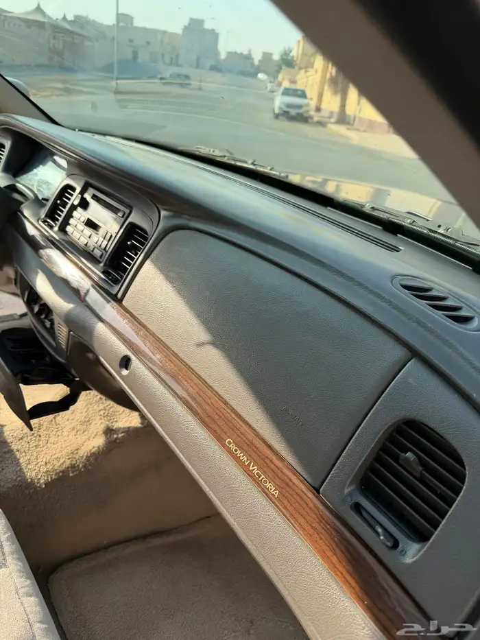 فورد كراون فكتوريا (وكالة) 14