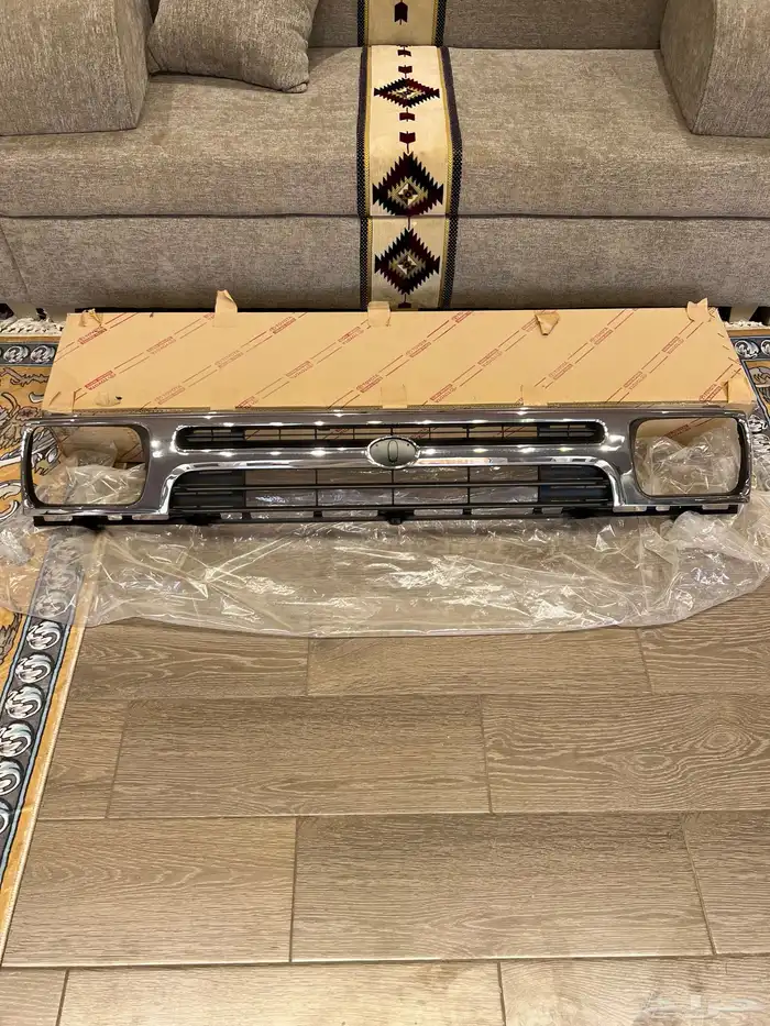 شبك هايلوكس 95 اصلي 0