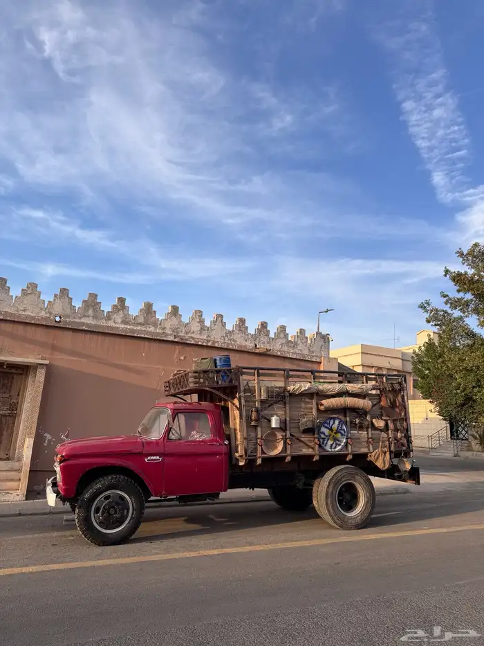 للبيع فورد لوري موديل 1966 شغال 0