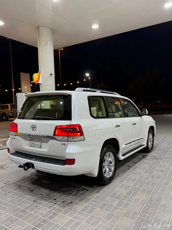 للبيع جكسار 2016 سعودي 1