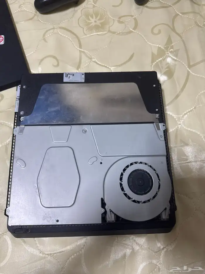 سوني 4 لي البيع 2