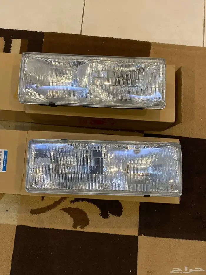 للبيع شمعات كابريس تركيب 1987_1990 جديد 1