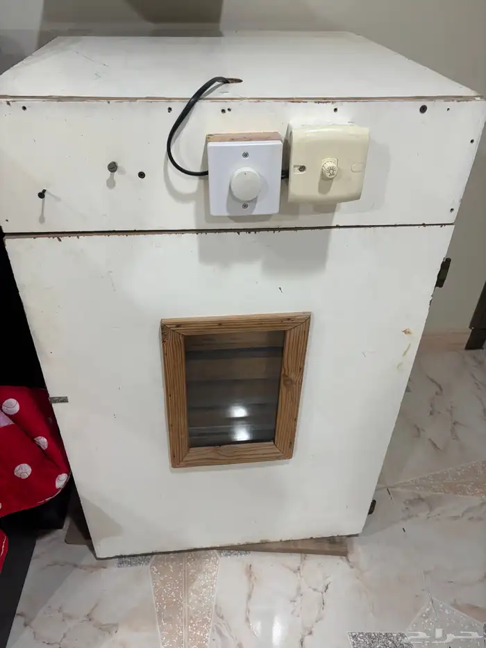 فقاسة بيض تقليب يدوي 0