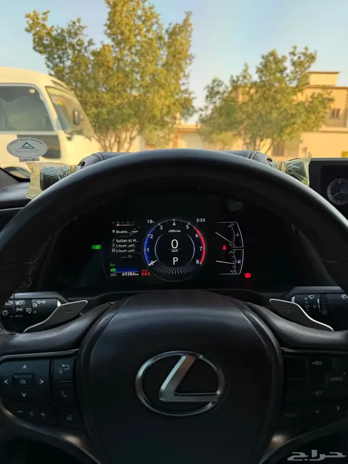 لكزس ES 300h 2021 18