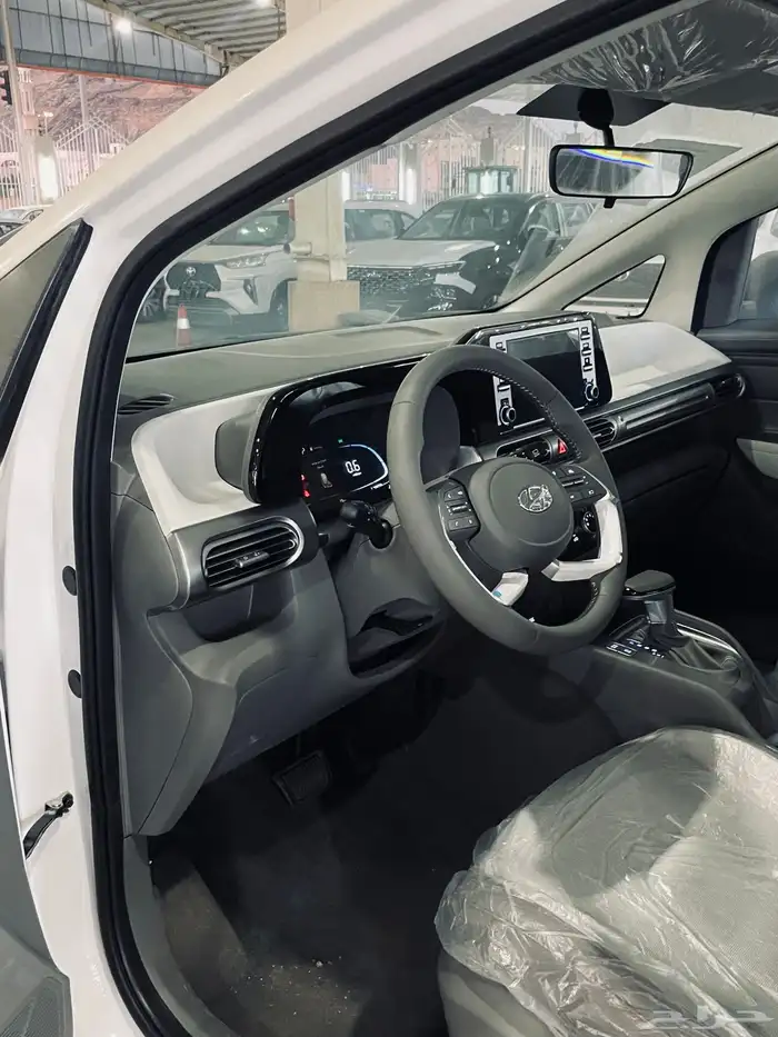 هونداي ستار جيزر - استاندر - 7 راكب - 2025 18