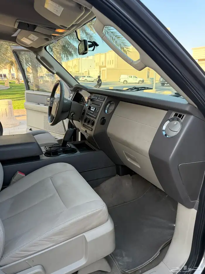 اكسبديشن 2013 وكاله 26