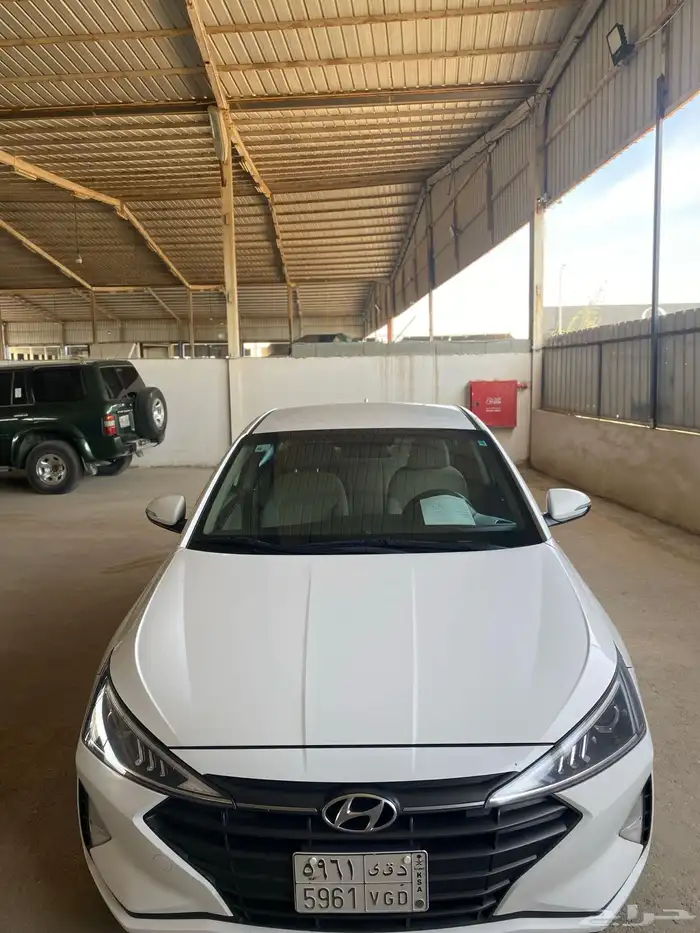 هيونداي إلنترا موديل 2020 ممشى 313ألف كيلو متر 1
