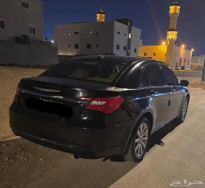 كرايسلر 2012 توماتيك 8