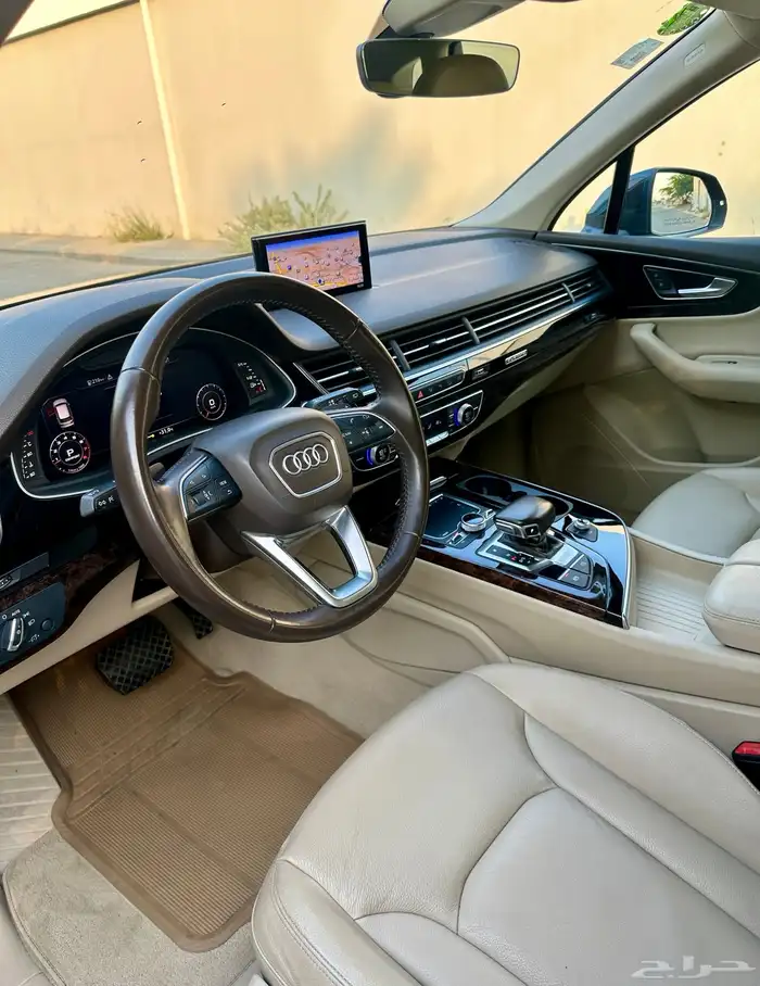 اودي Q7 2019 10