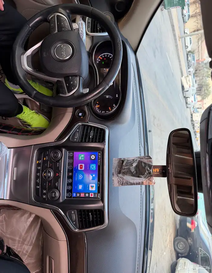 جيب جراند شيروكي ليمتد 4x4 20